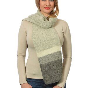 Freyja Classic four-colored scarf. 100% Icelandic wool. Warm Cozy, gray, white